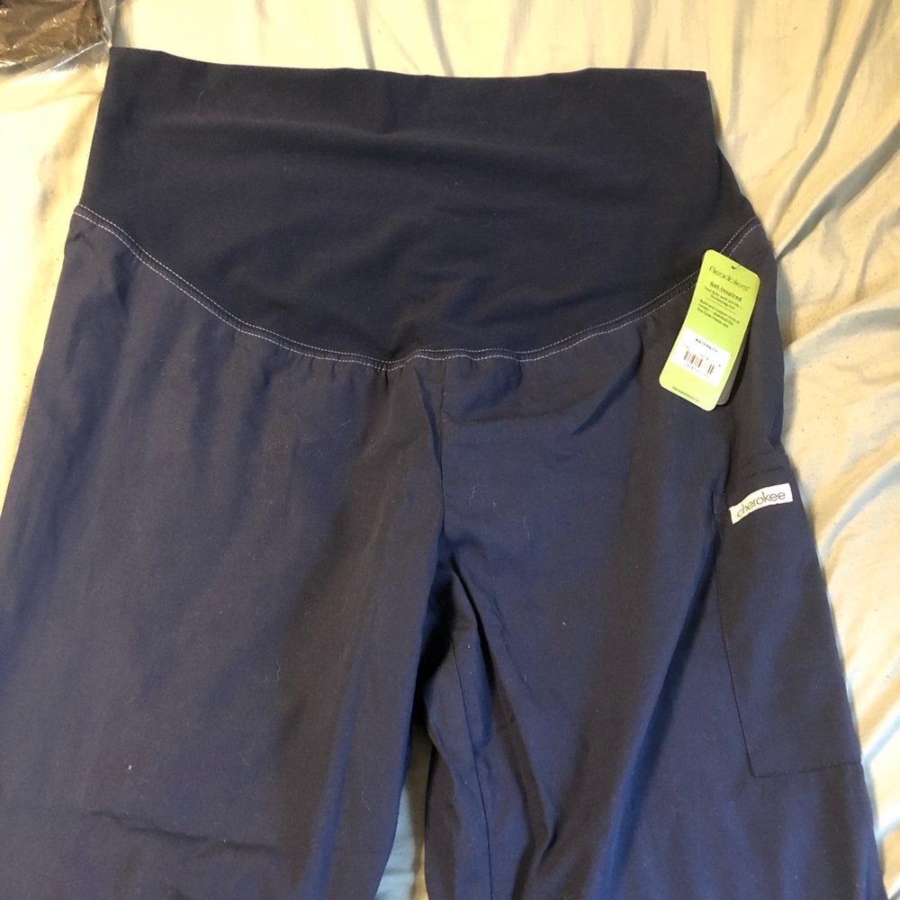 Cherokee Workwear Maternity Scrub Pants M NWT